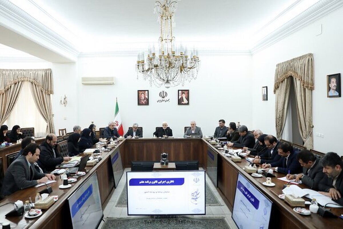 معاون اول پزشکیان: چگونه این تعداد سلاح وارد کشور شده‌ است؟!