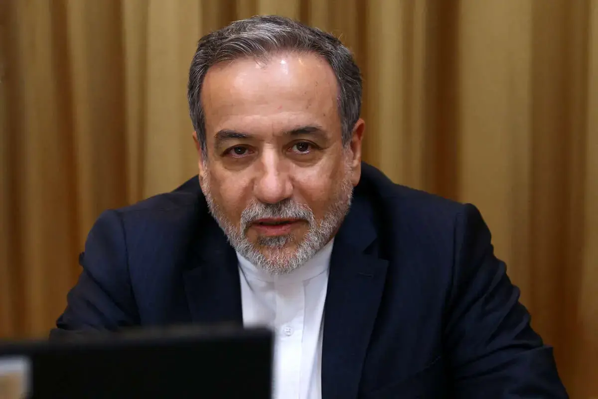 اعلام زمان اتصال اینترنت توسط عراقچی+فیلم