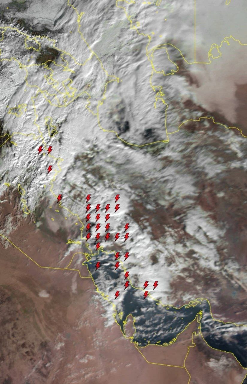 تصاویر ماهواره ای عجیب از آسمان ایران / در آسمان کشور چه خبر است؟