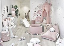 تصویر توجه‌برانگیز از نمایش سیسمونی یک نوزاد در کوچه+ فیلم