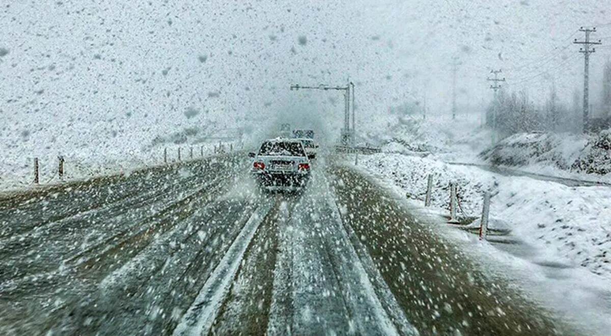 آماده باش برای بارش برف و بوران سنگین در کشور/ موج سرما ۲۵ استان را فرا می‌گیرد