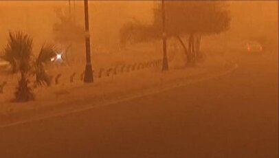 آسمان عراق عجیب شد / این پدیده به ایران می‌آید؟ + فیلم