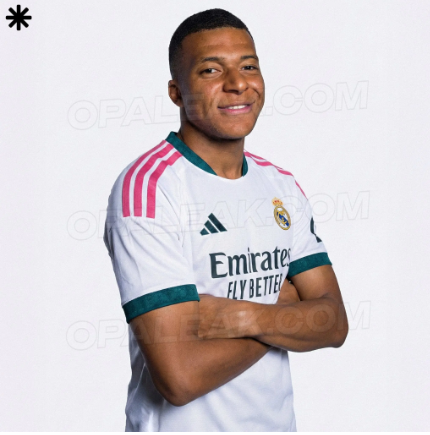 پیراهن جدید رئال مادرید لو رفت+عکس