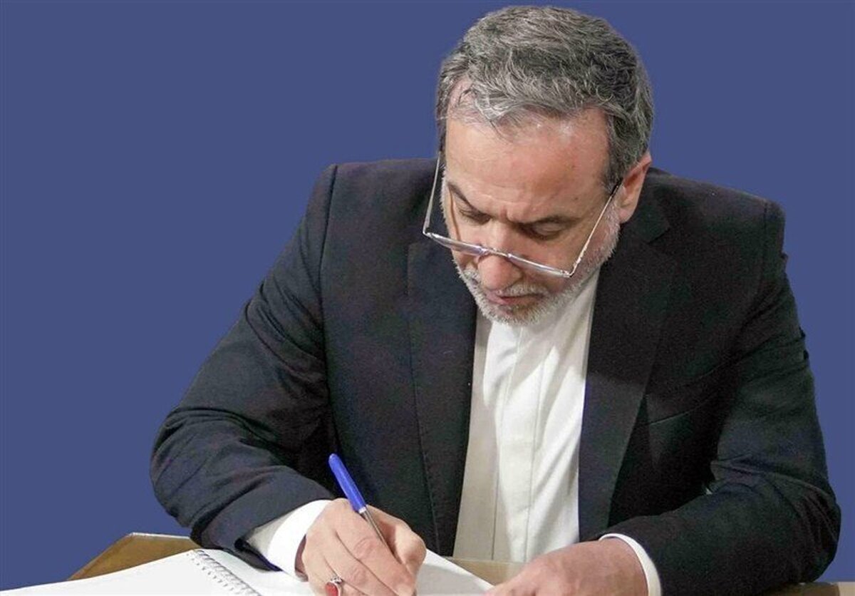 واکنش عراقچی به حضور نیرو‌های بیگانه در خلیج فارس