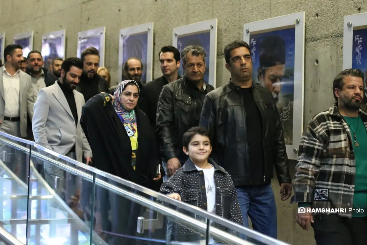 حضور توجه‌برانگیز از منوچهر هادی در جشنواره فجر