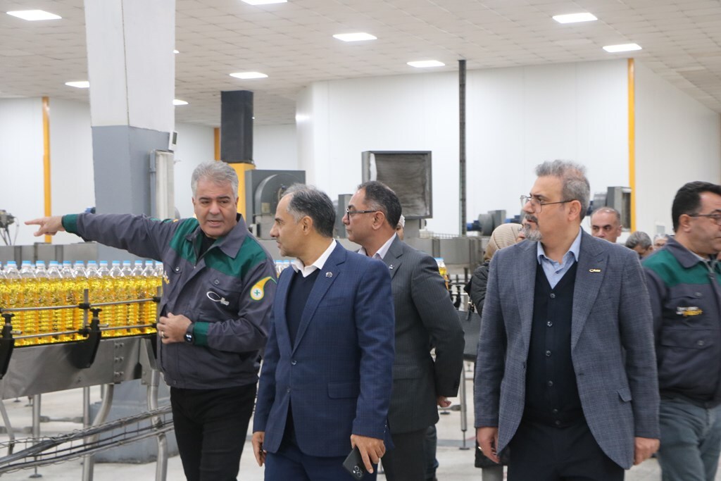 حمایت از تولید ؛ محور بازدید مدیرعامل بانک تجارت از شرکت‌های کاله، کشت‌و‌صنعت شمال و پردیس