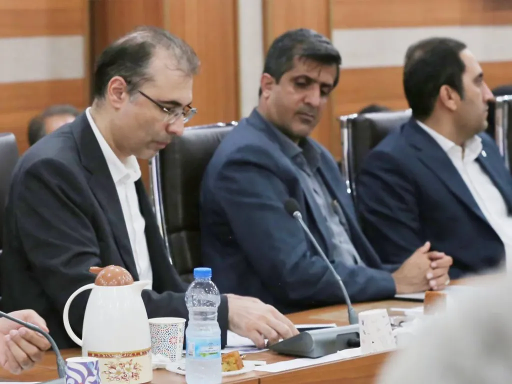 افتتاح پروژه‌های ارتباطی ایرانسل از بندرعباس تا سواحل هرمز