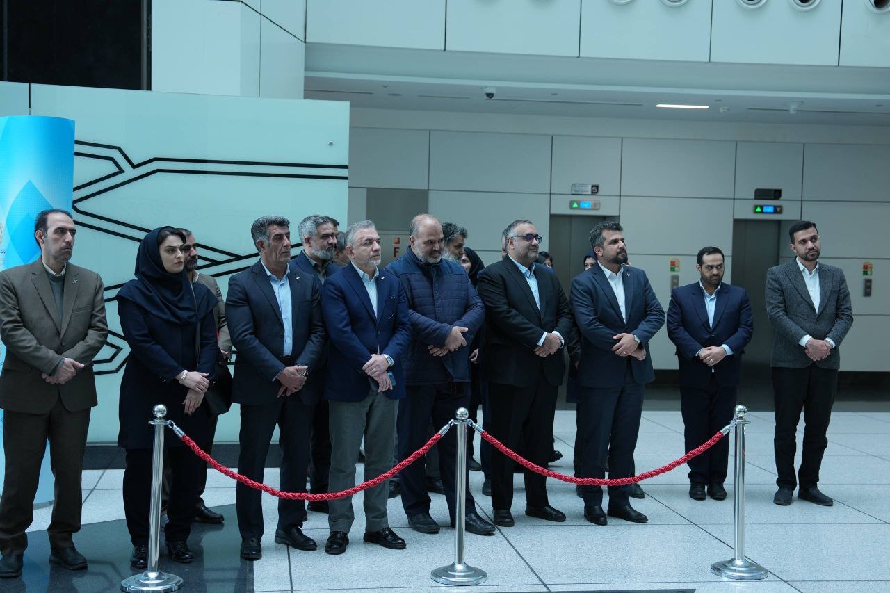 عرضه اولیه «ثپهران» توسط بانک صادرات ایران؛ تخصیص ۸۶۶ سهم به بیش از ۱.۲ میلیون کد معاملاتی