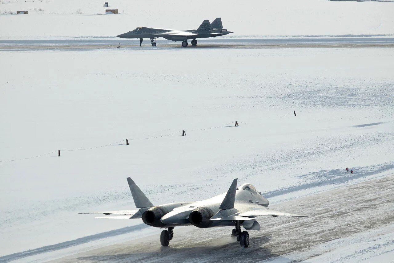 ورود جنگنده‌های سوخو ۵۷ به ایران / وضعیت آسمان کشور چگونه است؟