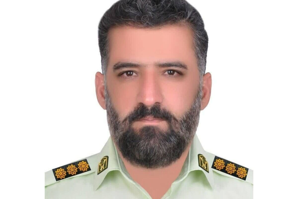 شهادت سرهنگ نیروی انتظامی با شلیک سلاح کمری یک مجرم + عکس شهادت سرهنگ نیروی انتظامی با شلیک سلاح کمری یک مجرم + عکس