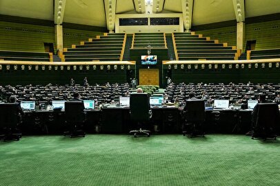 بودجه ۱۴۰۵ در دستور کار مجلس / جلسات در سه شیفت برگزار خواهد شد