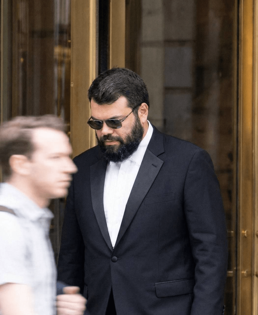 پشت پرده حضور فرزند صدیقی در لندن