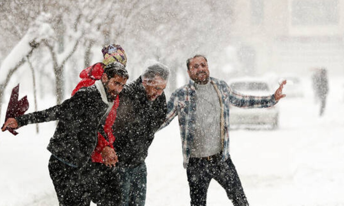 زمستان واقعی در بهمن ۱۴۰۴ آغاز می‌شود / منتظر بارش سنگین برف در این استان‌ها باشید