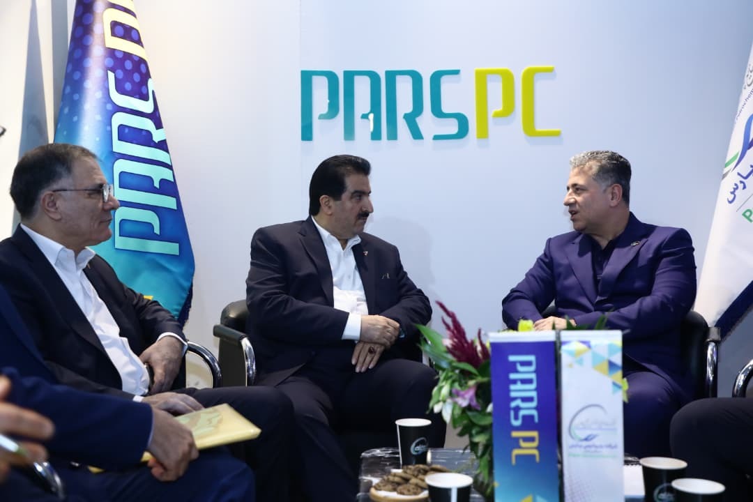 تامین مالی طرح‌های توسعه‌ای صنعت پتروشیمی با استفاده از ابزارهای نوین بانک رفاه کارگران