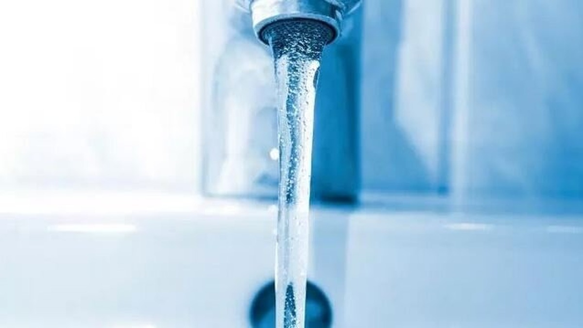 قطع آب در تهران شروع شد/ تهرانی‌ها شاکی شدند