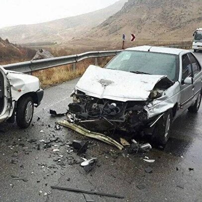 تصادف مرگبار پارس و ۴۰۵ در محور یامچی - مرند با سه کشته و ۶ مصدوم