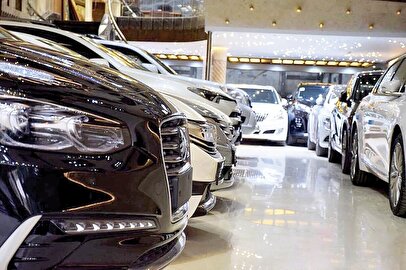 چالش تازه بازار خودرو؛ سردرگمی واردکنندگان بر سر نرخ ارز ترخیص