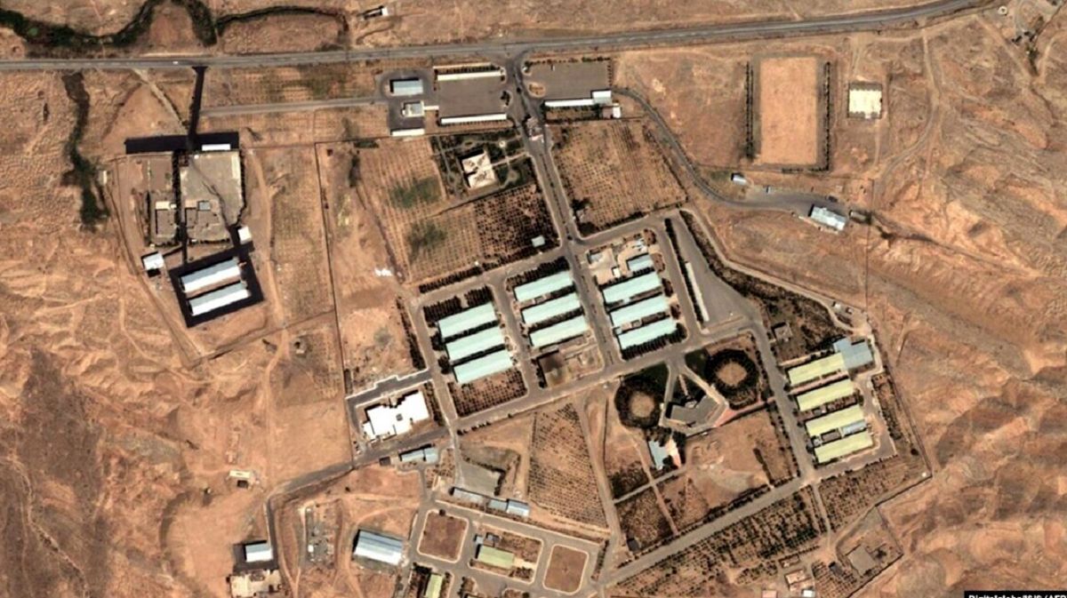 افشاگری الجزیره: ایران در سکوت، تاسیسات هستهای را تقویت میکند افشاگری الجزیره: ایران در سکوت، تاسیسات هستهای را تقویت میکند