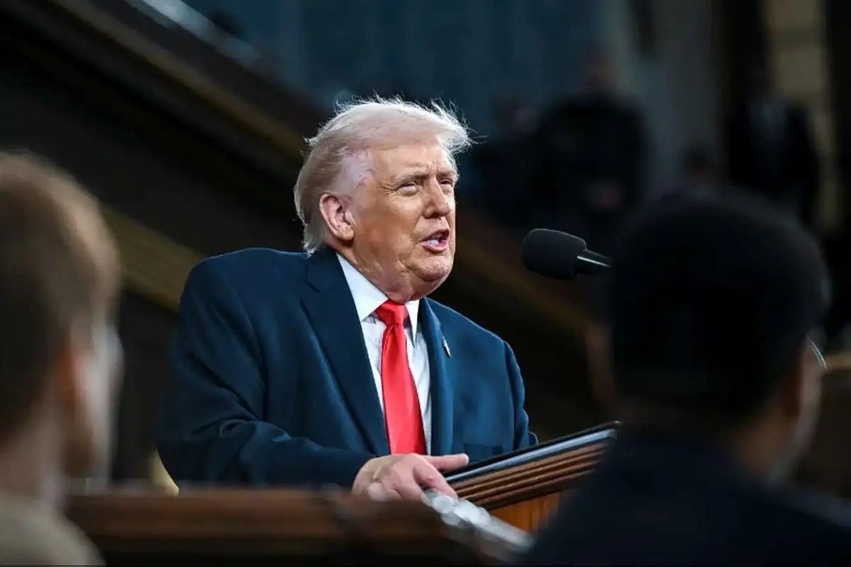 ترامپ: جنگ با ایران ممکن است یک ماه ادامه داشته باشد/ پاسخ ترامپ درمورد زمان آغاز مذاکرات