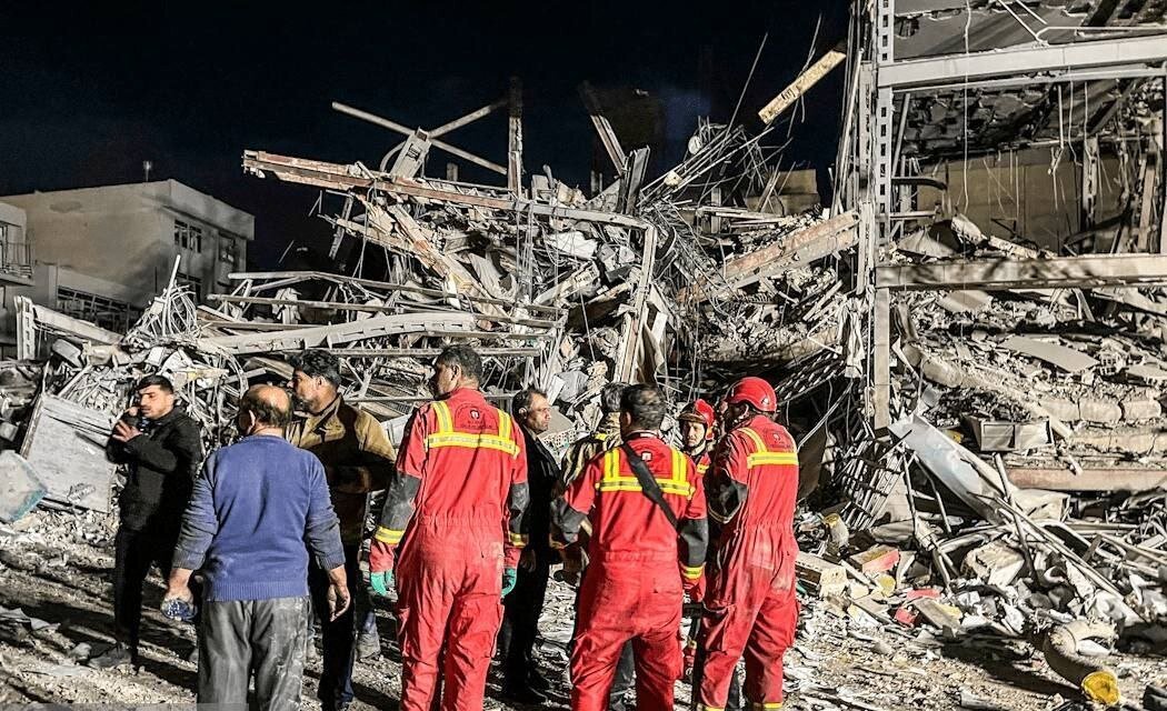 تصاویری هولناک از حملات آمریکا به کلانتری عباس آباد