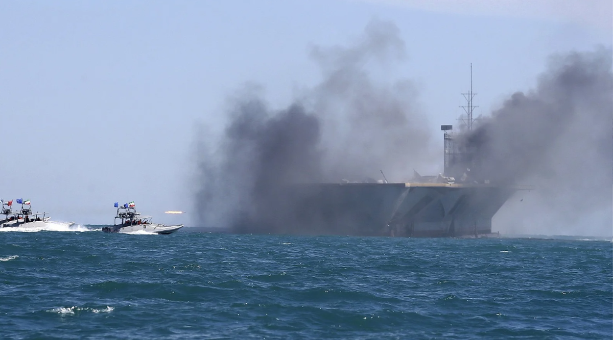 توقف عبور نفتکش‌ها از تنگه هرمز؛ نفت به اوج چهار ساله رسید