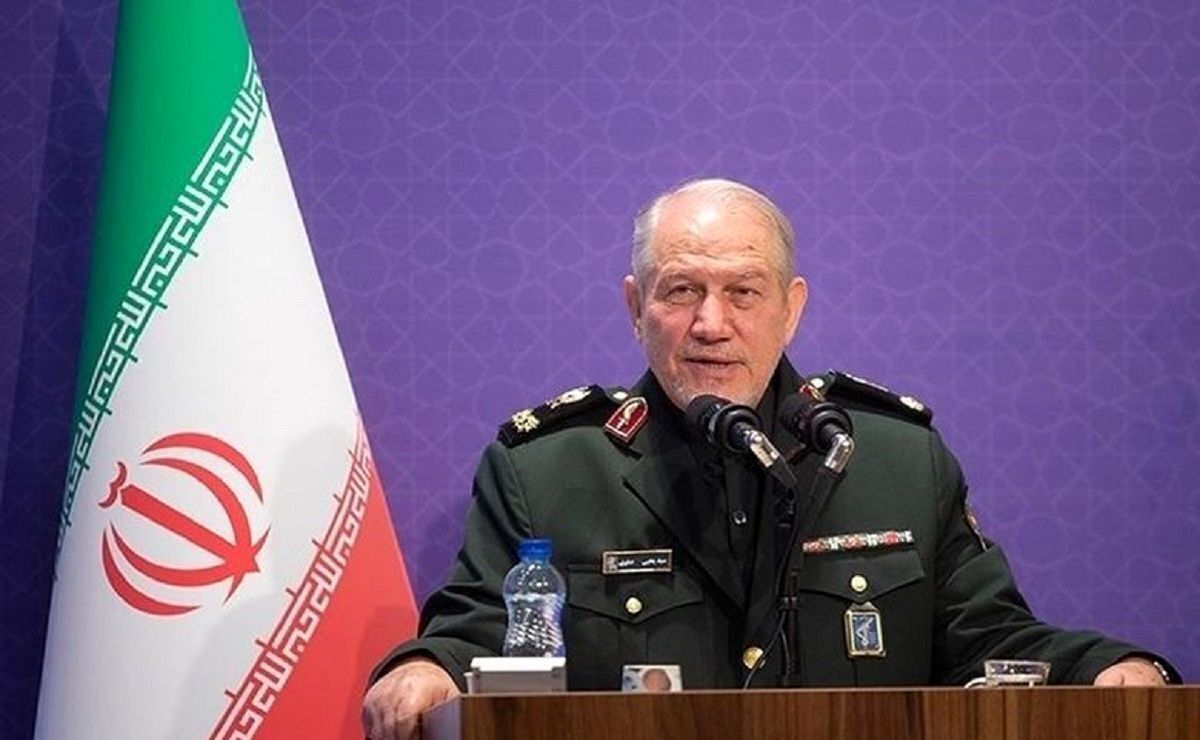 سرلشکر صفوی: جانشین مقام معظم رهبری به‌زودی مشخص خواهد شد