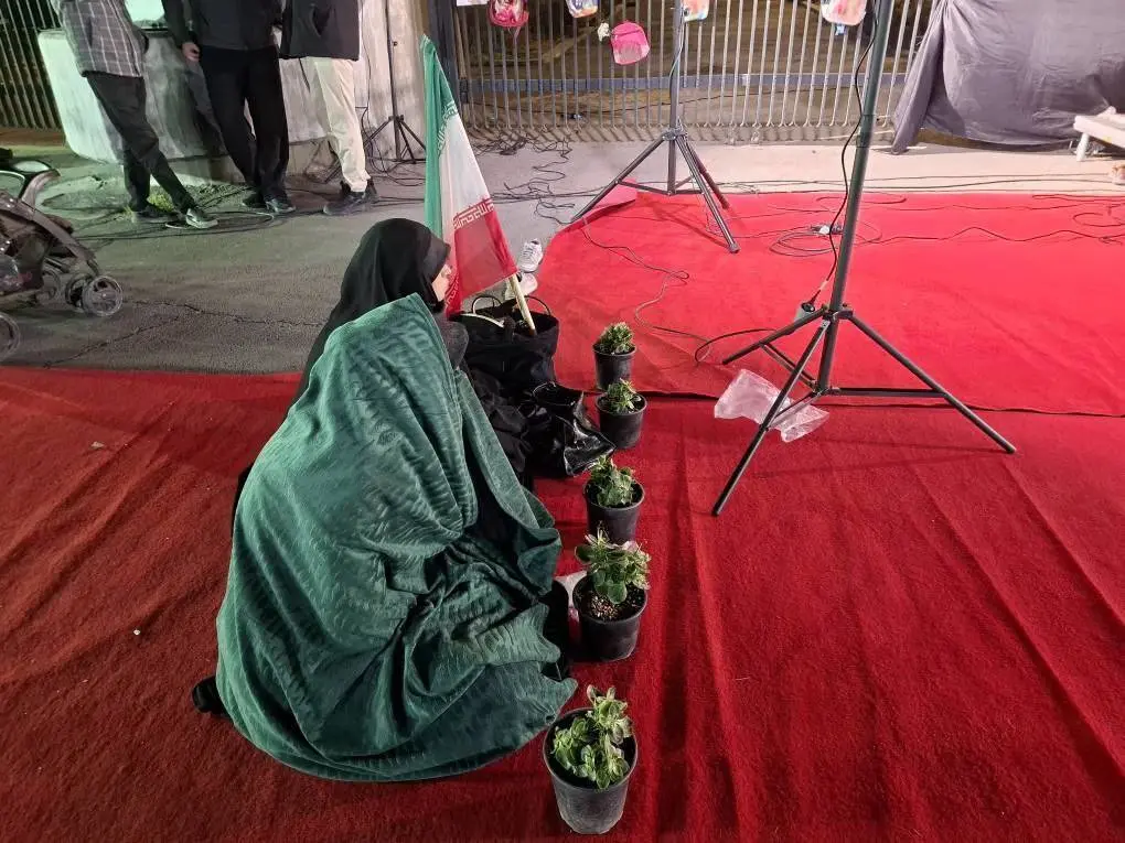 عزاداری مردم تهران برای رهبر انقلاب