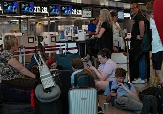 لغو ۲۳ هزار پرواز به مقاصد خاورمیانه/ مسافران مسیر‌های طولانی و پرهزینه‌ انتخاب می کنند