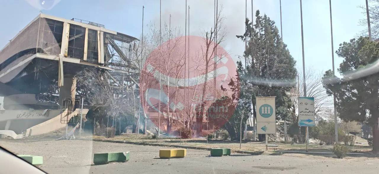 فوری/حمله سنگین به ورزشگاه آزادی + فیلم