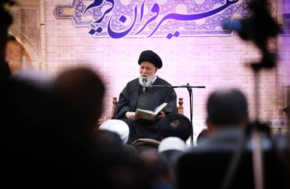 چرا رهبر انقلاب در منزل باقی مانده بودند؟/ علم الهدی پاسخ داد