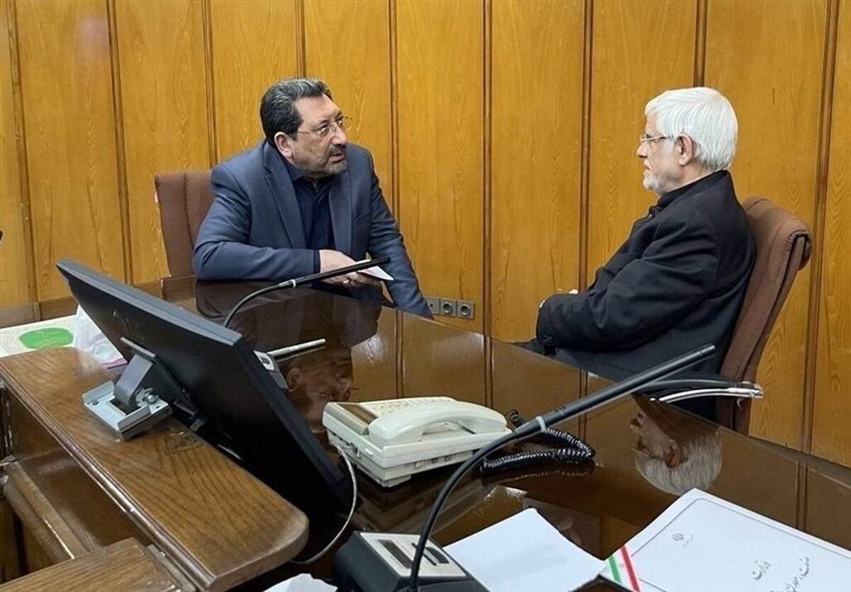 دیدار عارف و اتابک با محور تأمین کالا‌های اساسی و استمرار تولید