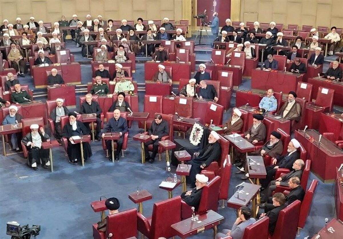 پیشنهاد جالب روزنامه اصلاح‌طلب به مجلس خبرگان برای انتخاب رهبر