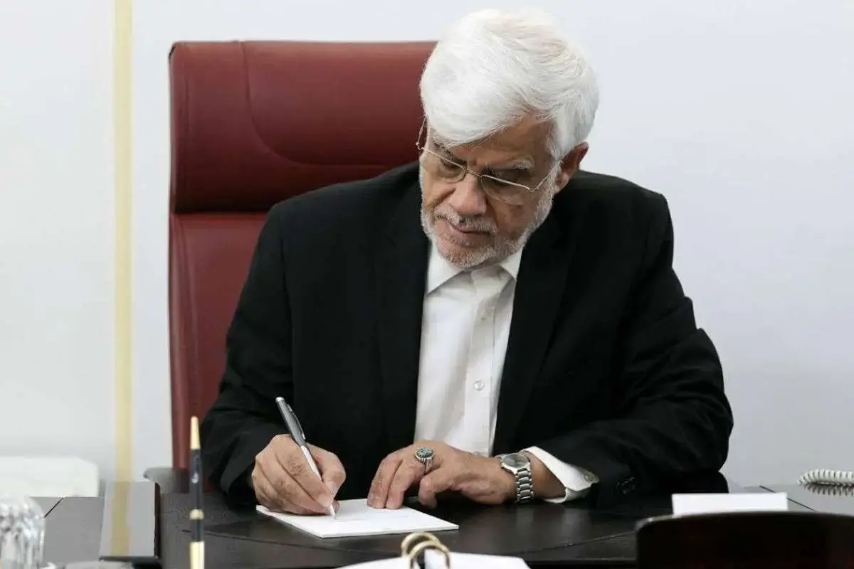 واکنش تند عارف به فضاسازی ترامپ درباره تیم ملی فوتبال زنان ایران