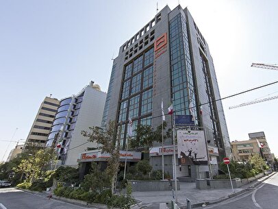 خدمت در قلب جبهه اقتصادی ادامه دارد/ بانک مسکن در کنار مشتریان