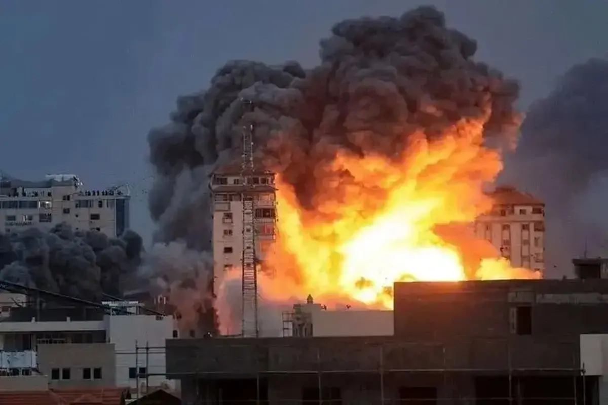 فوری/ شنیده شدن صدای انفجار شدید دقایقی قبل در شیراز