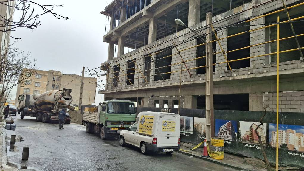 آپادانا تهران و تداوم سازندگی در روزهای سخت