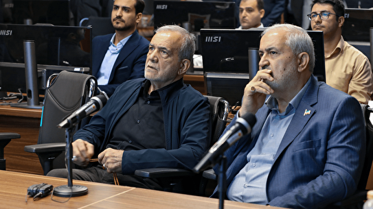 اختلاف نزدیکان رئیس‌جمهور با وزارت نیرو/ «پزشکیان» در دوراهی وزیر و نماینده ویژه