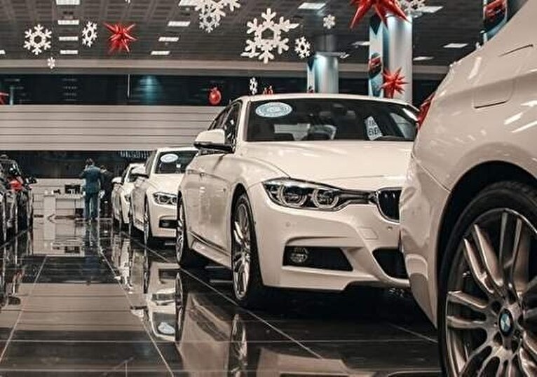 هشدار یک نماینده درباره بازار خودرو / بازار تشنه‌تر شد