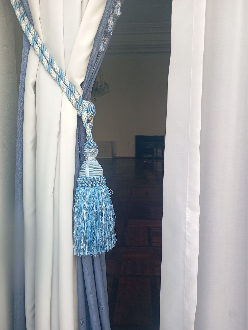 فوری/ کاخ نیاوران تخلیه شد فوری/ کاخ نیاوران تخلیه شد