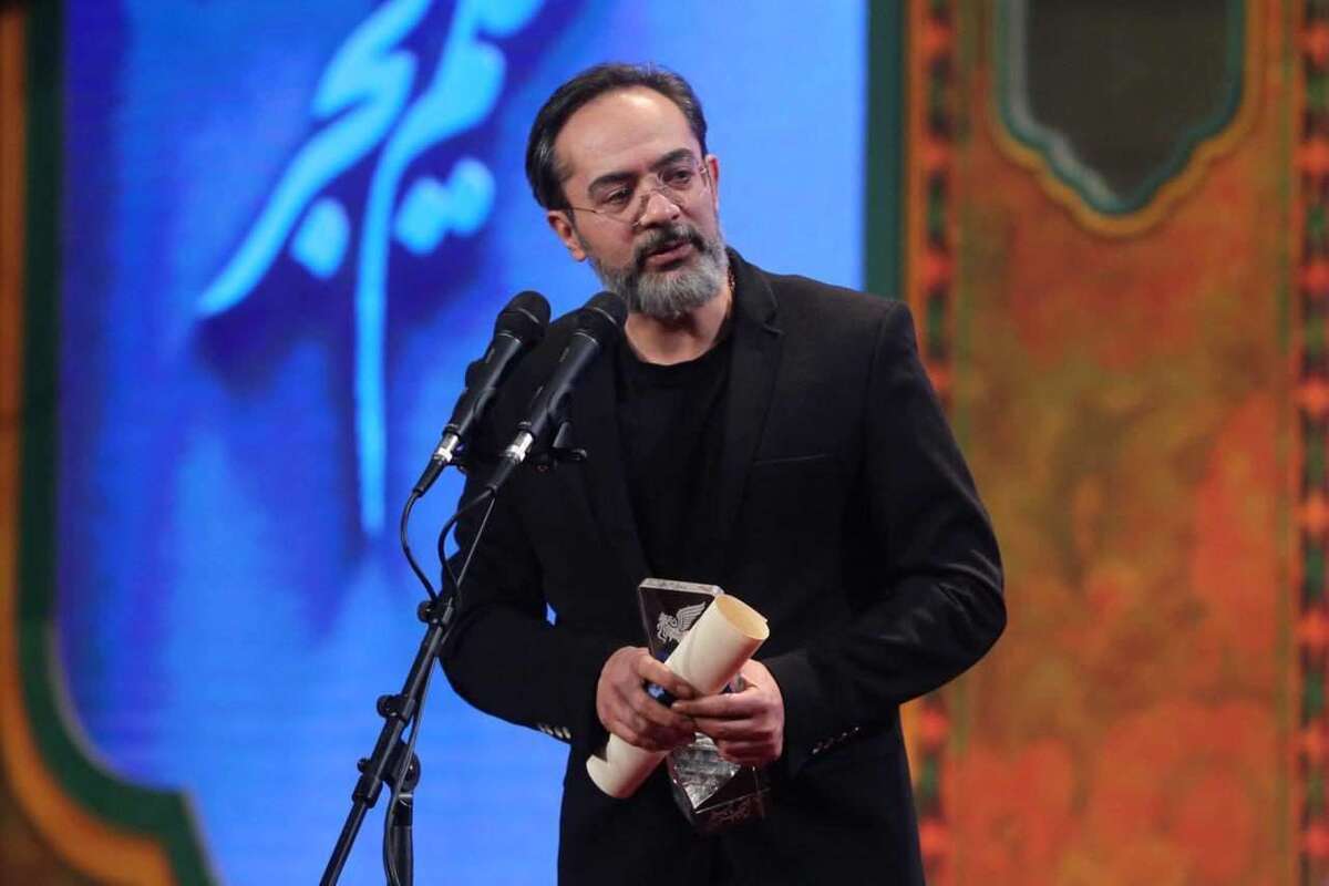 زینب سلیمانی به کارن همایونفر تبریک گفت زینب سلیمانی به کارن همایونفر تبریک گفت
