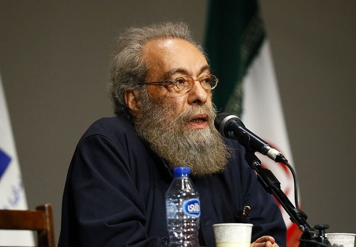آشنایی با مسعود فراستی با نقدهای روزنامه کیهان!+ فیلم آشنایی با مسعود فراستی با نقدهای روزنامه کیهان!+ فیلم