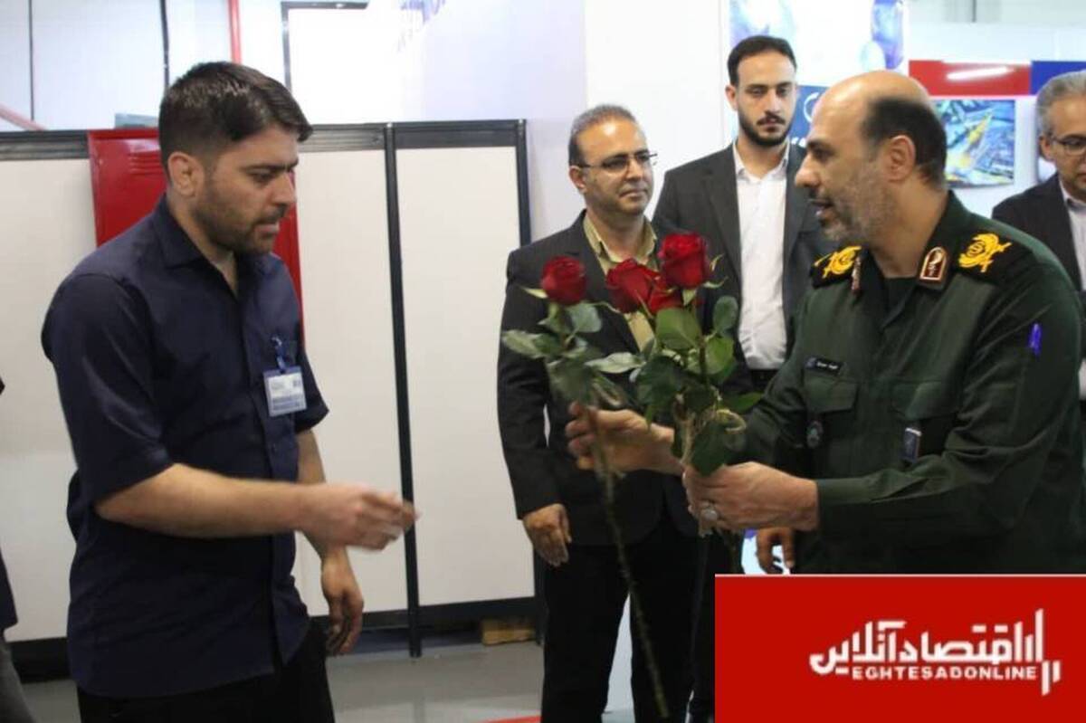 ضرورت تقویت توان اقتصادی کشور/ دشمن درصدد القاء روحیه ناامیدی و خودتحقیری در جامعه است ضرورت تقویت توان اقتصادی کشور/ دشمن درصدد القاء روحیه ناامیدی و خودتحقیری در جامعه است