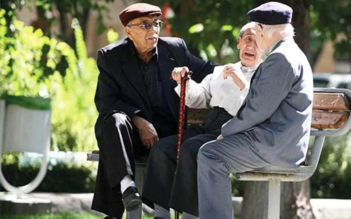 بازنشستگان بخوانند / ثبت نام سفرهای زیارتی و سیاحتی بازنشستگان آغاز شد