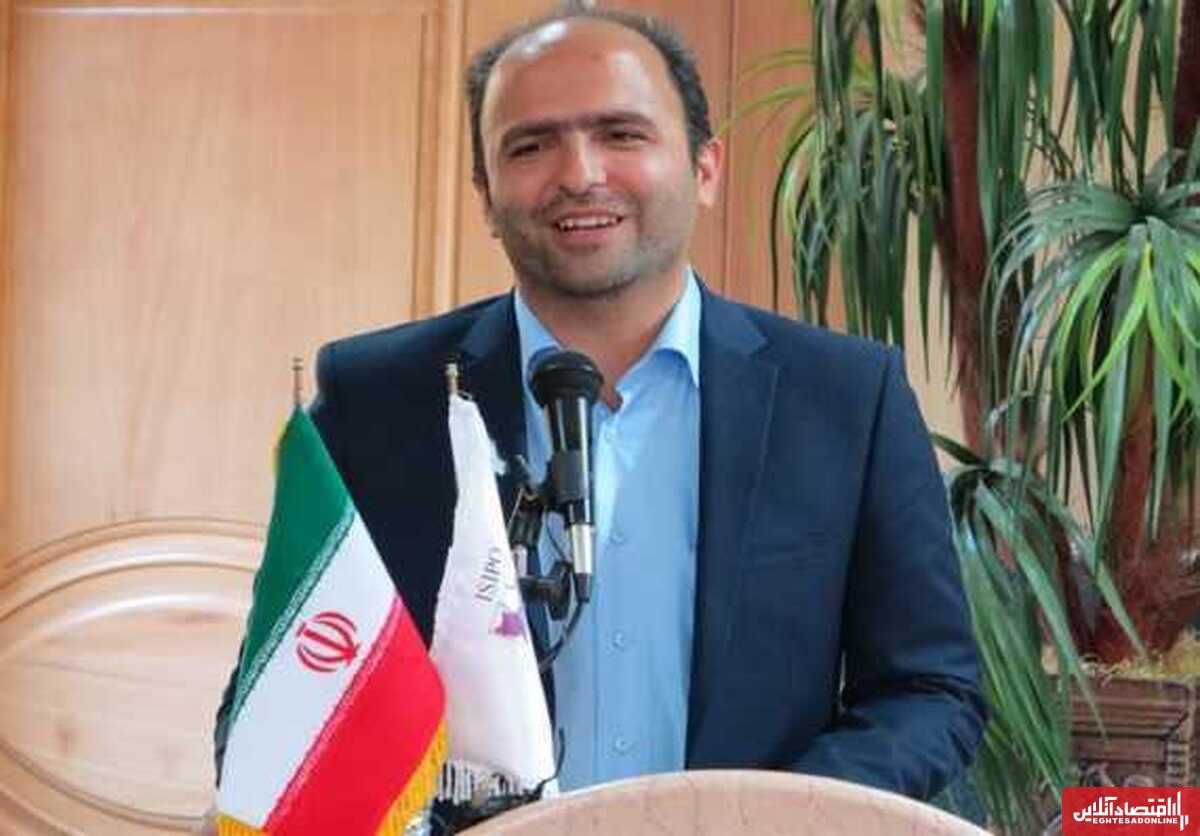  اشتغالزایی شرق اصفهان در سایه گسترش صنایع سبز؛ اقدامات عملیاتی در حال انجام است 