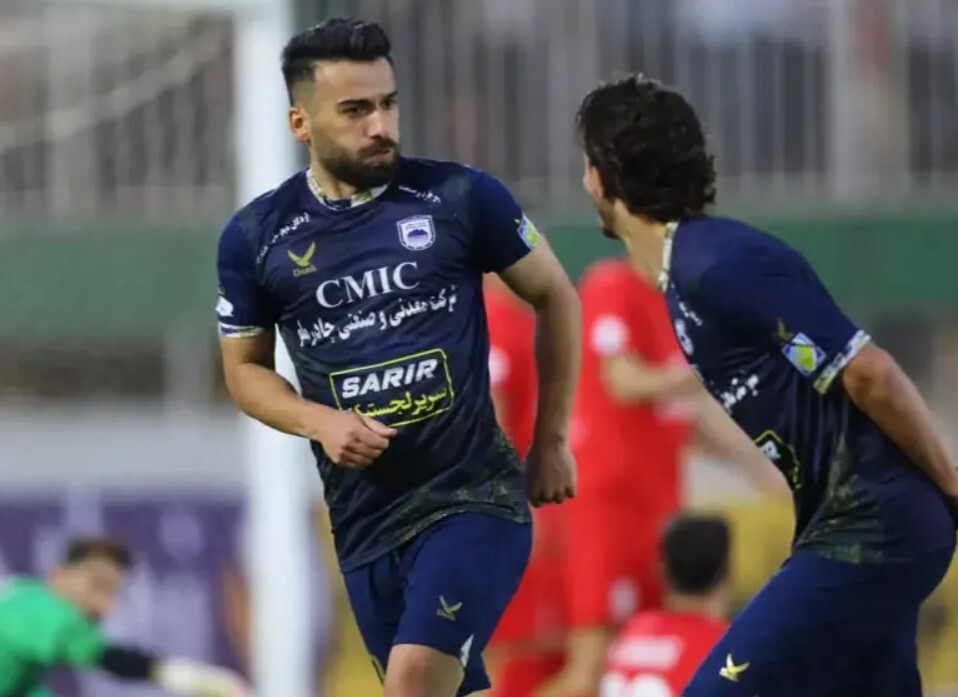 انتقال بزرگ به تیم پرسپولیس / پیراهن شماره ۱۰ پرسپولیس را چه کسی می‌پوشد؟