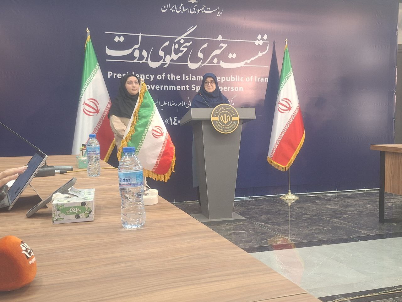فاطمه مهاجرانی سهنگوی دولت به بیمارستان رفت+ عکس