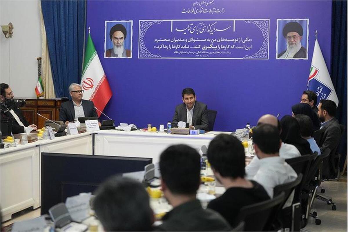  ستار هاشمی در جمع فعالان رمزارز گفت در جلسات هیئت دولت، از توسعه شفاف و ضابطه‌مند زیست‌بوم رمزارز دفاع خواهد کرد 