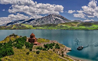 هتل‌های نزدیک به دریاچه وان و نحوه رزرو آن‌ها