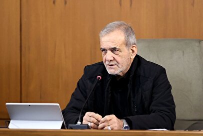 واکنش پزشکیان به موضوع تغییر نام خلیج فارس + عکس