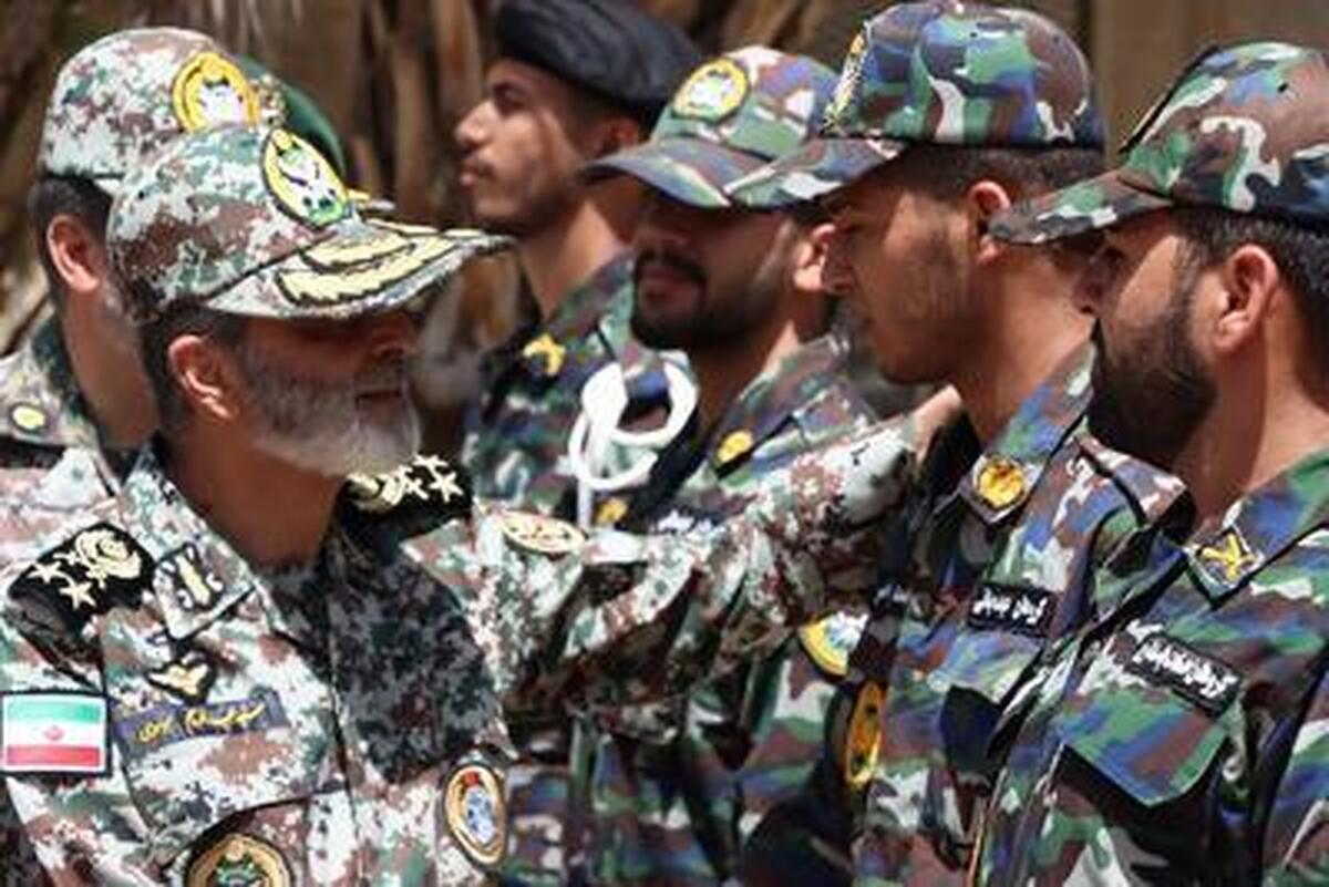 بازدید فرمانده کل ارتش از پدافندهوایی آبدانان